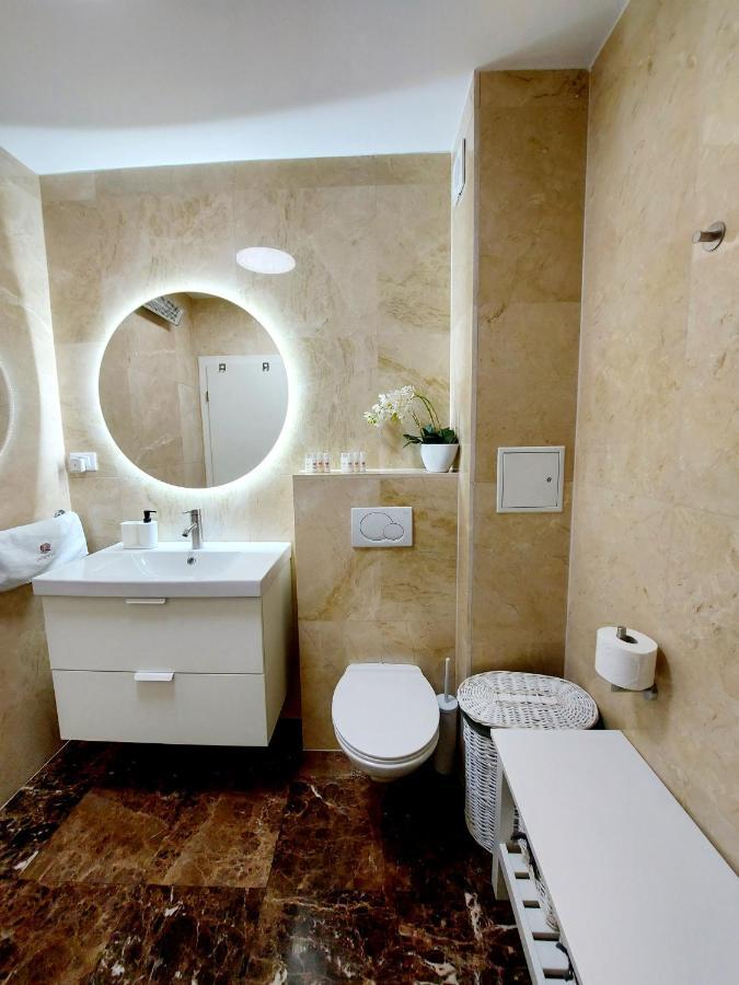 Apartment Livia Slatine Zewnętrze zdjęcie